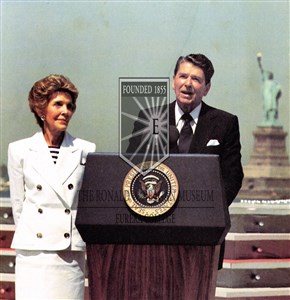 Image description is not available for 1994.192
